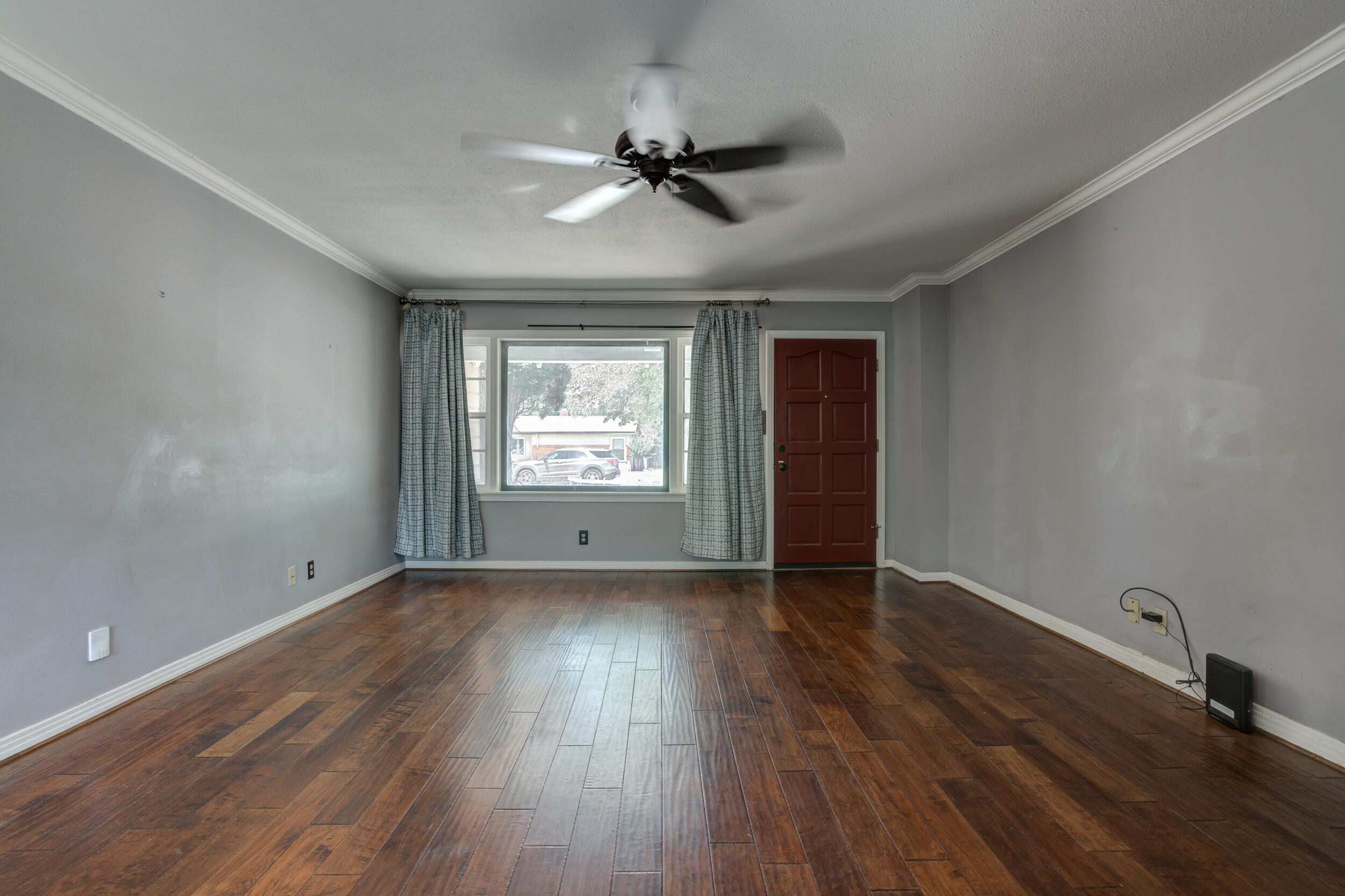 3605 41st Street Lubbock, TX 79413 - Photo 7 of 46 DSC05454_5_6_7_8