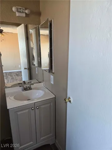$850 | 305 North 10th Street, Unit 32, Las Vegas, NV 89101