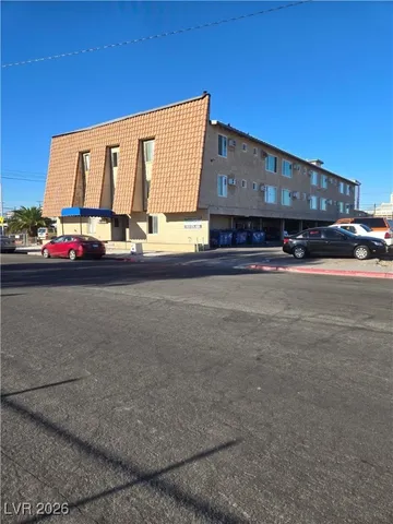 $850 | 305 North 10th Street, Unit 32, Las Vegas, NV 89101