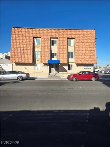 $850 | 305 North 10th Street, Unit 32, Las Vegas, NV 89101