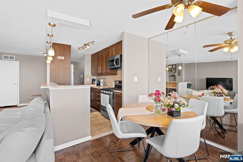 277 Prospect Avenue, Unit 18B Hackensack, NJ 07601 - Photo 13 of 29