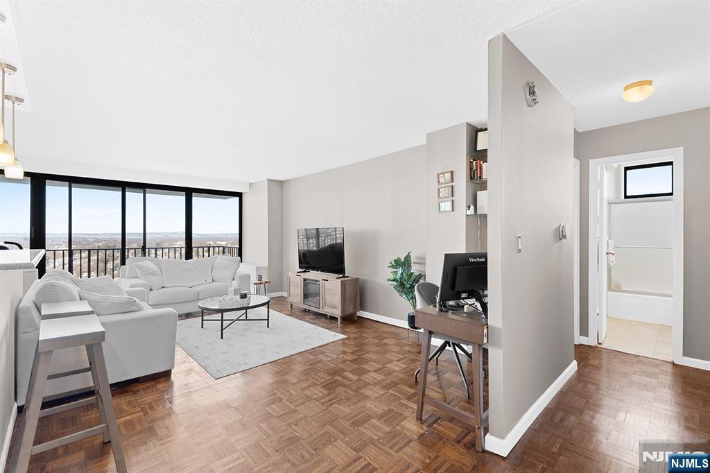 277 Prospect Avenue, Unit 18B Hackensack, NJ 07601 - Photo 14 of 29