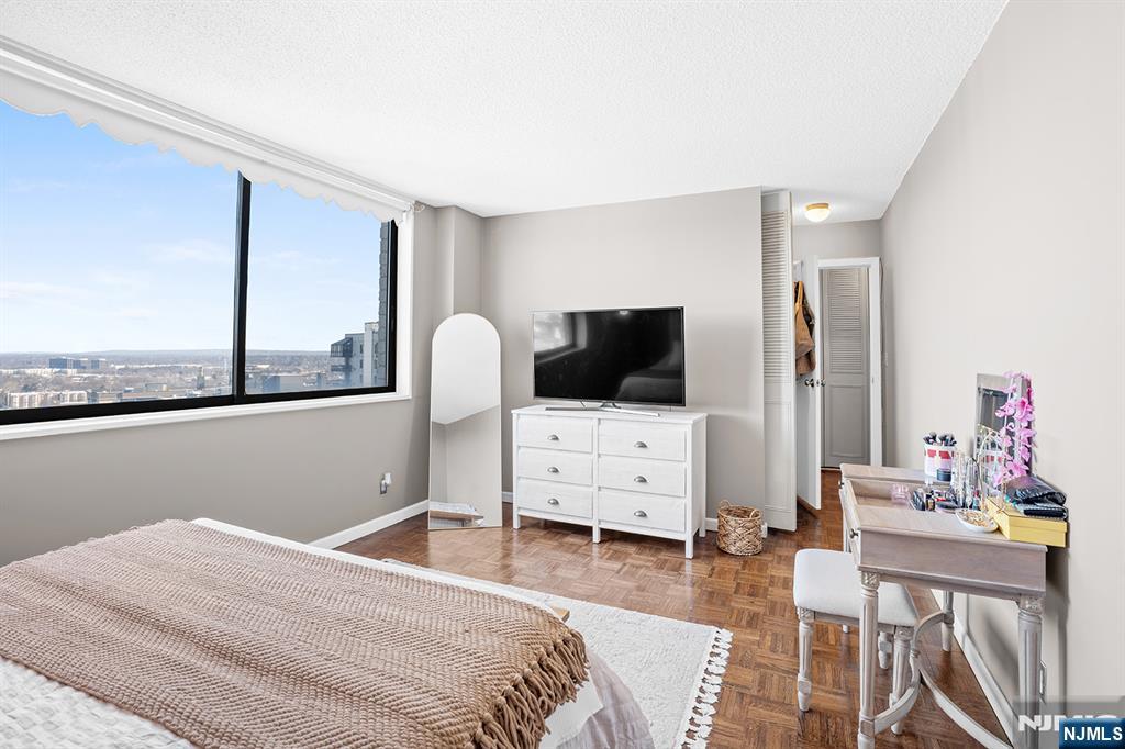 277 Prospect Avenue, Unit 18B Hackensack, NJ 07601 - Photo 18 of 29