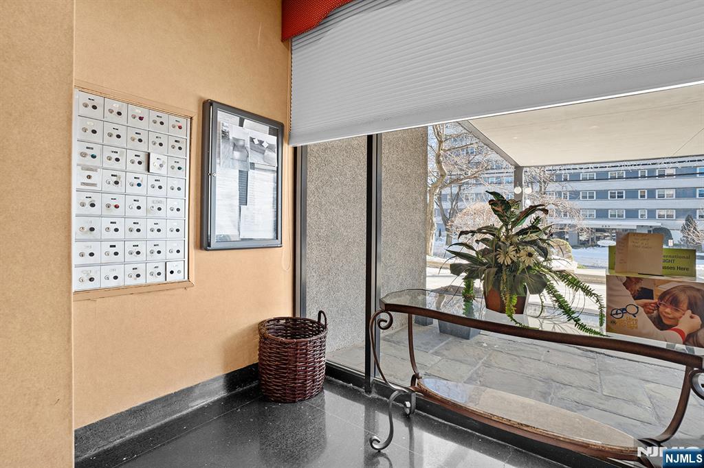 277 Prospect Avenue, Unit 18B Hackensack, NJ 07601 - Photo 9 of 29