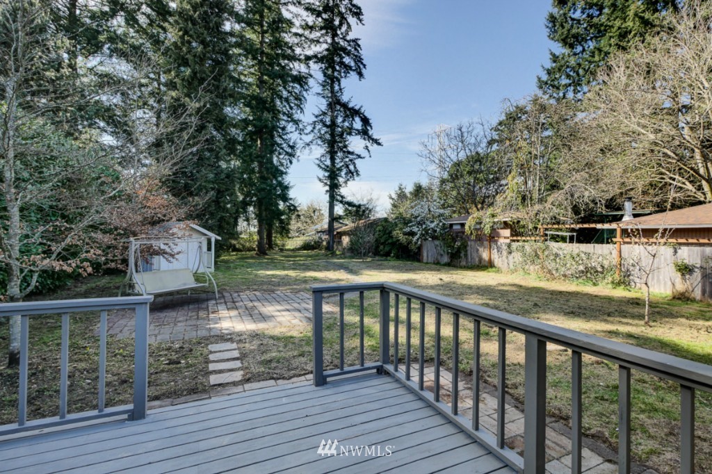 10125 128th Avenue Southeast Renton, WA 98056 - Photo 20 of 22 Gallery Image 20