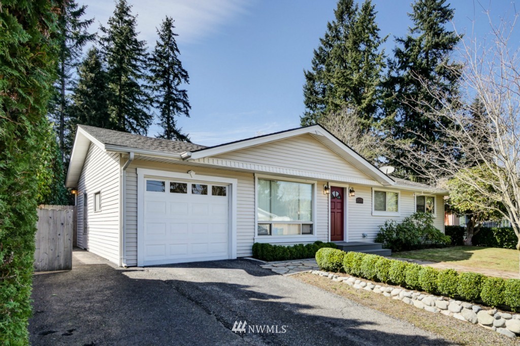 10125 128th Avenue Southeast Renton, WA 98056 - Photo 21 of 22 Gallery Image 21