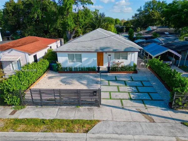 $670,000 | 311 Northwest 95th Street, Miami, FL 33150