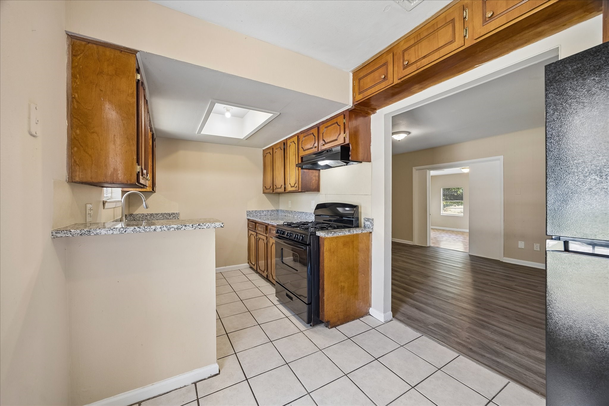 1495 West Gulf Bank Road Houston, TX 77088 - Photo 3 of 10 Gallery Image 3