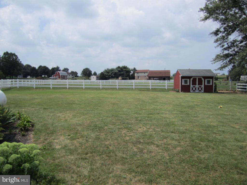 11 Buch Mill Road Lititz, PA 17543 - Photo 19 of 21