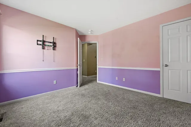 $545,000 | 614 Stoecker Farm Avenue, Mukwonago, WI 53149