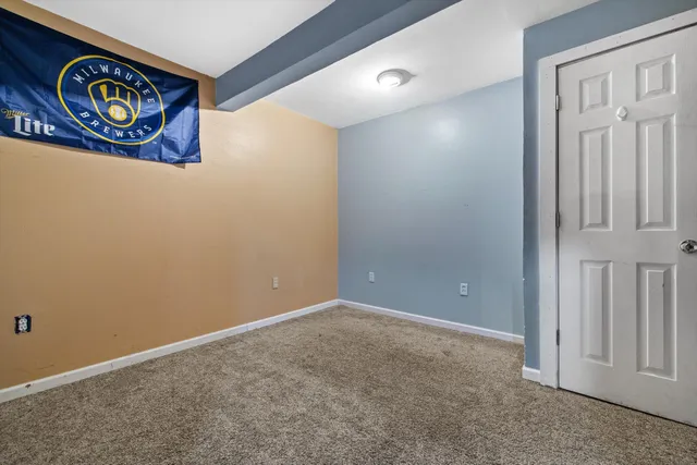 $545,000 | 614 Stoecker Farm Avenue, Mukwonago, WI 53149