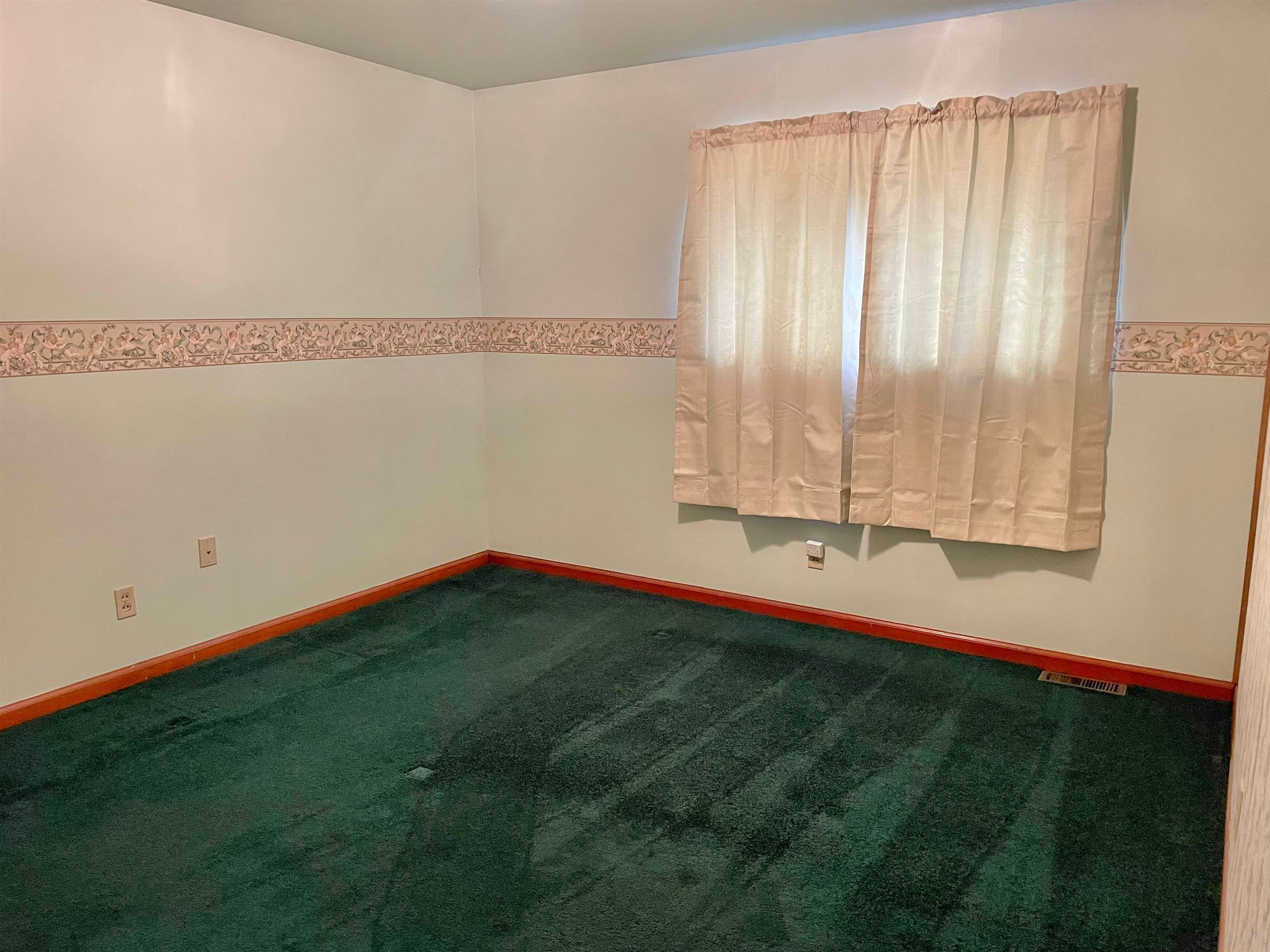 2984 Ratcliff Road Huntington, WV 25704 - Photo 11 of 15 Gallery Image 11