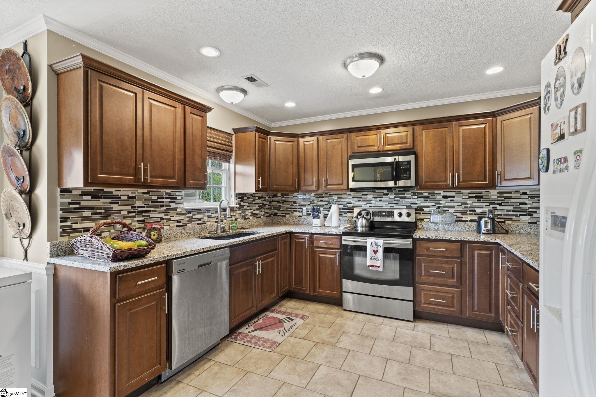 616 Piedmont Golf Course Road Piedmont, SC 29673 - Photo 8 of 25 Gallery Image 8