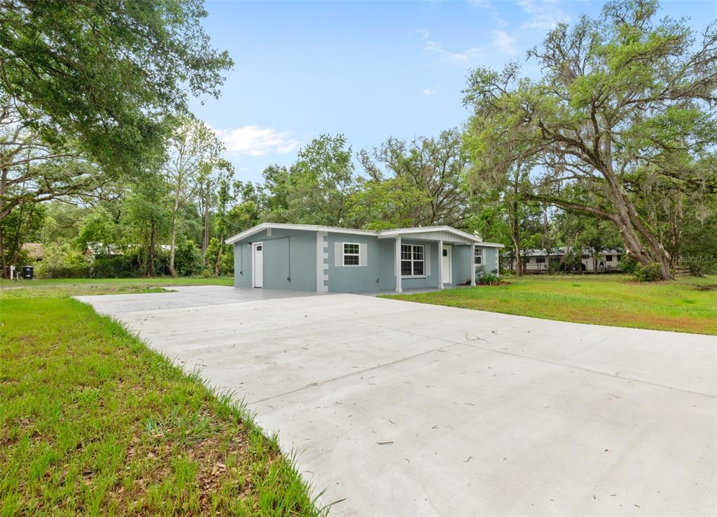 15226 Valdosta Road Spring Hill, FL 34610 - Photo 32 of 42