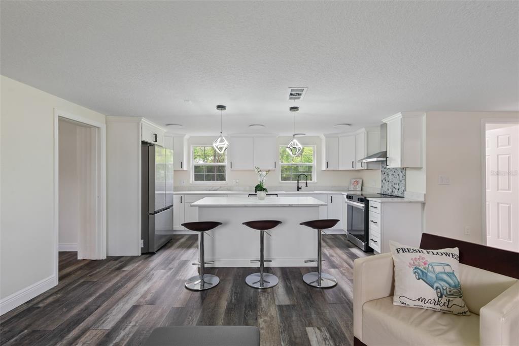 15226 Valdosta Road Spring Hill, FL 34610 - Photo 8 of 42