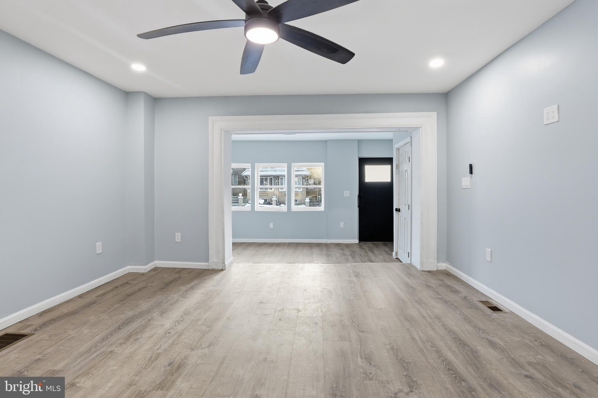 1633 South 59th Street Philadelphia, PA 19143 - Photo 2 of 30