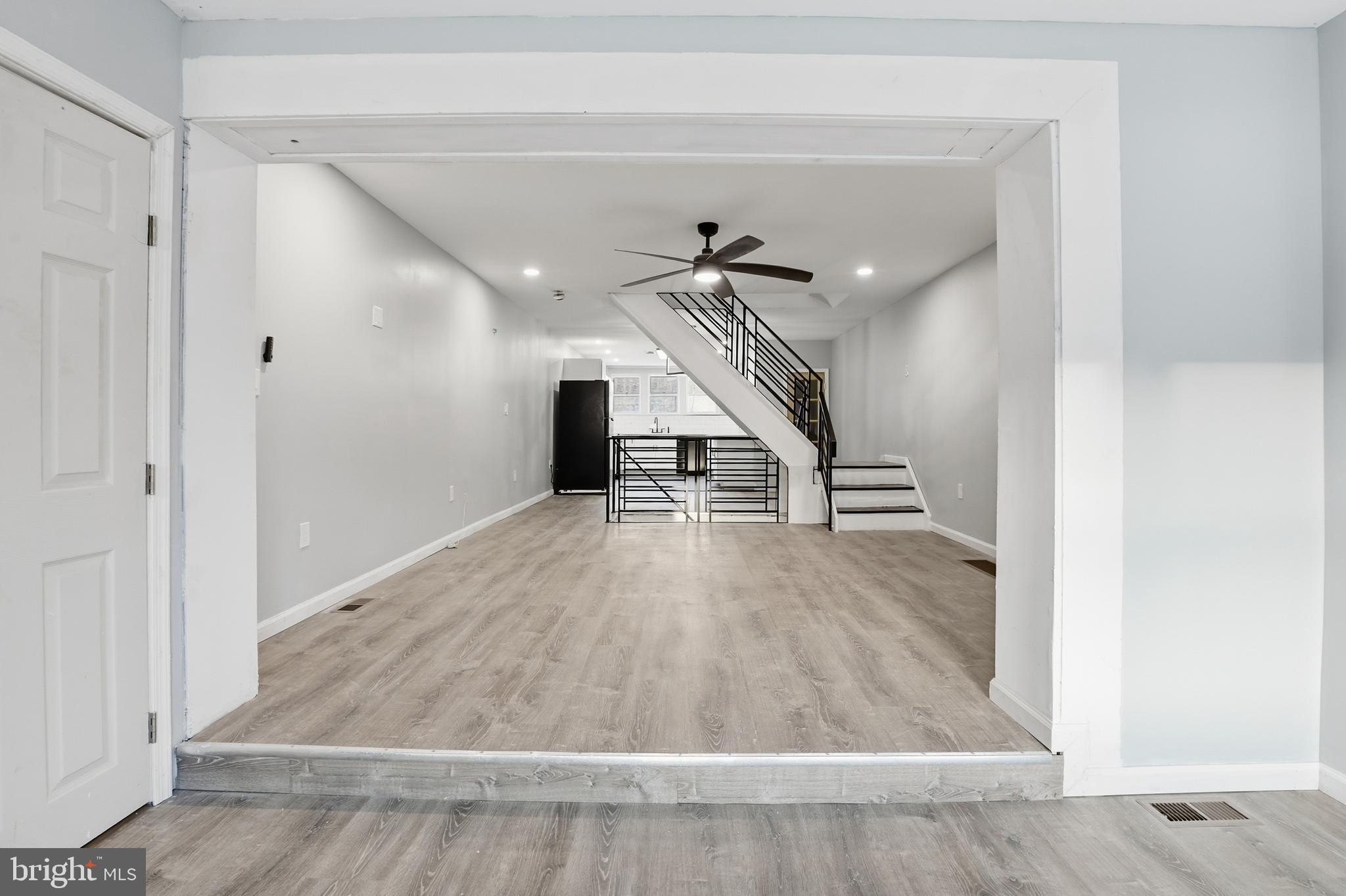 1633 South 59th Street Philadelphia, PA 19143 - Photo 5 of 30