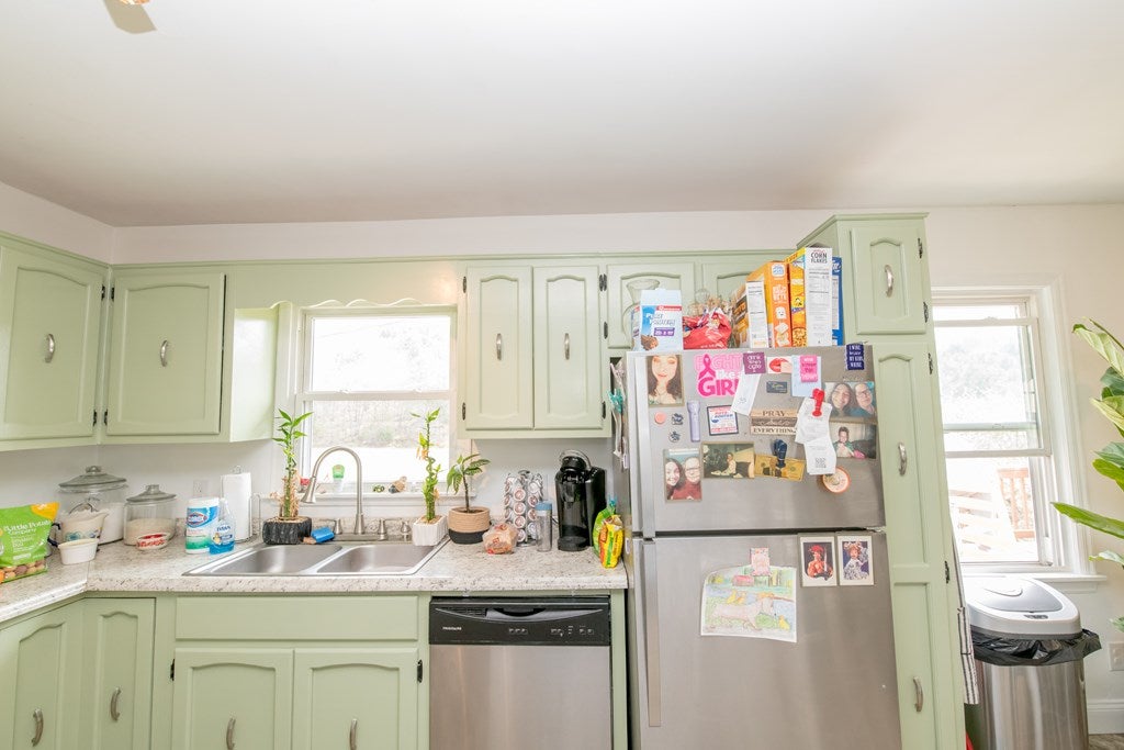 1818 Pipers Gap Road Galax, VA 24333 - Photo 21 of 52 Gallery Image 21
