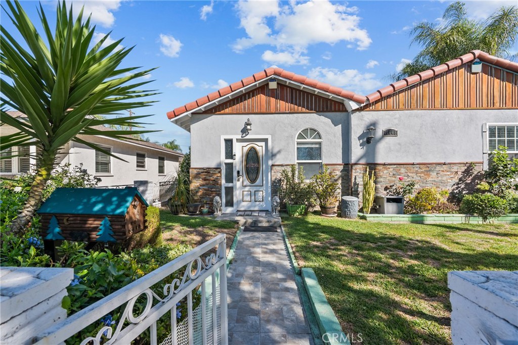 11648 Rives Avenue Downey, CA 90241 - Photo 12 of 58