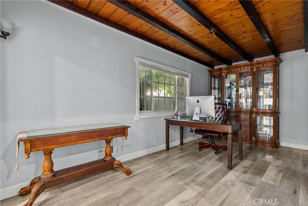 11648 Rives Avenue Downey, CA 90241 - Photo 27 of 58