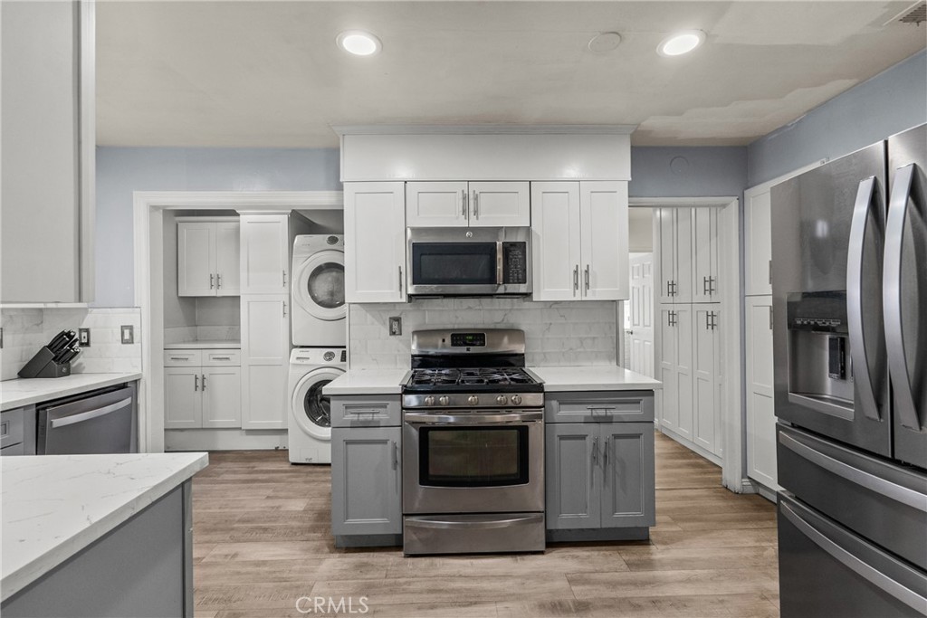 11648 Rives Avenue Downey, CA 90241 - Photo 29 of 58