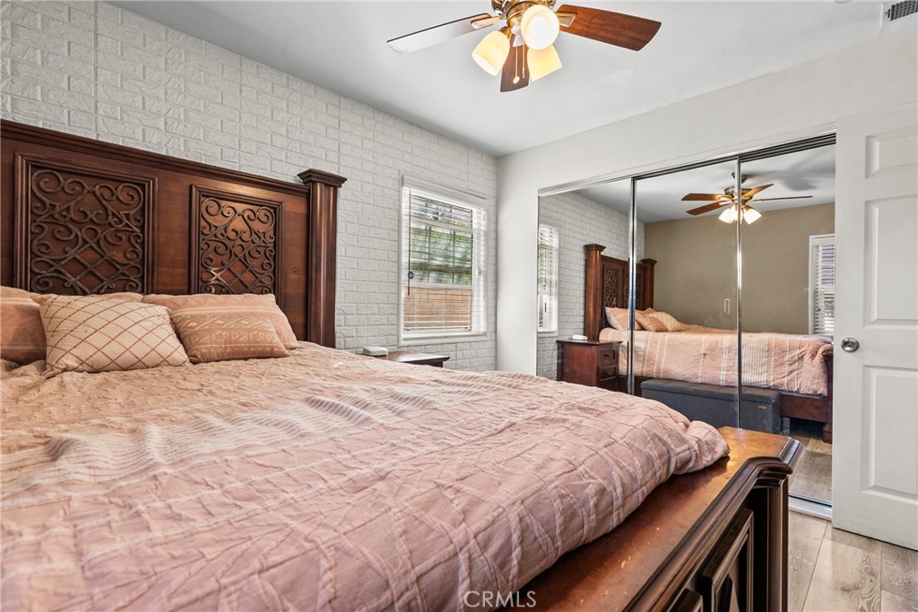 11648 Rives Avenue Downey, CA 90241 - Photo 39 of 58