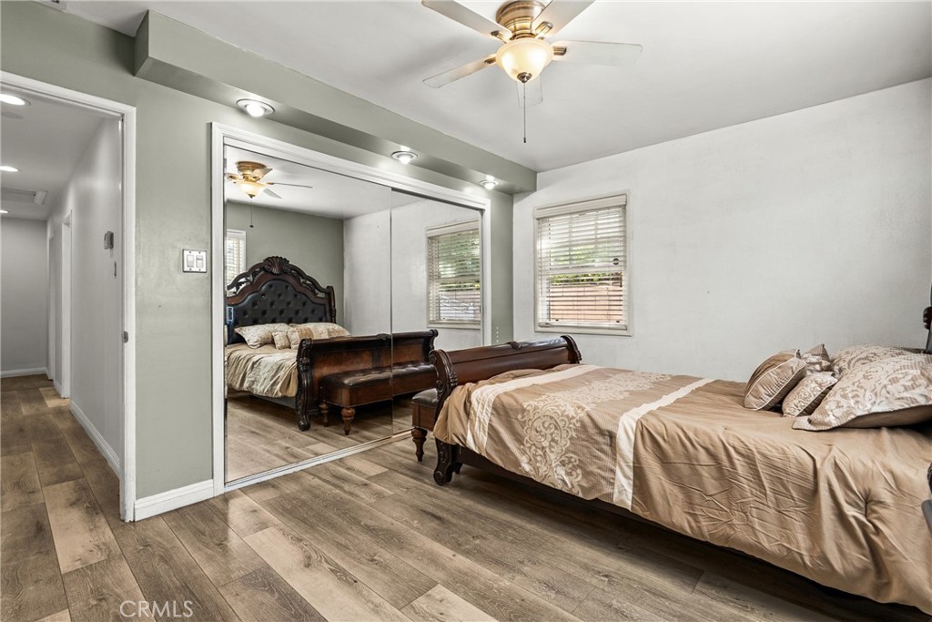 11648 Rives Avenue Downey, CA 90241 - Photo 44 of 58