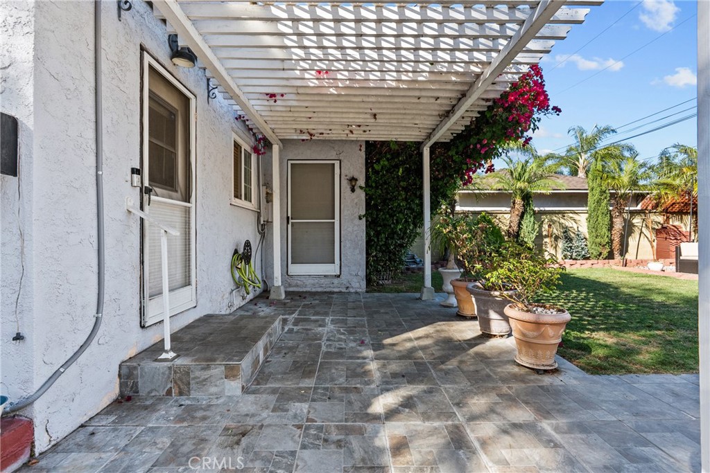 11648 Rives Avenue Downey, CA 90241 - Photo 49 of 58