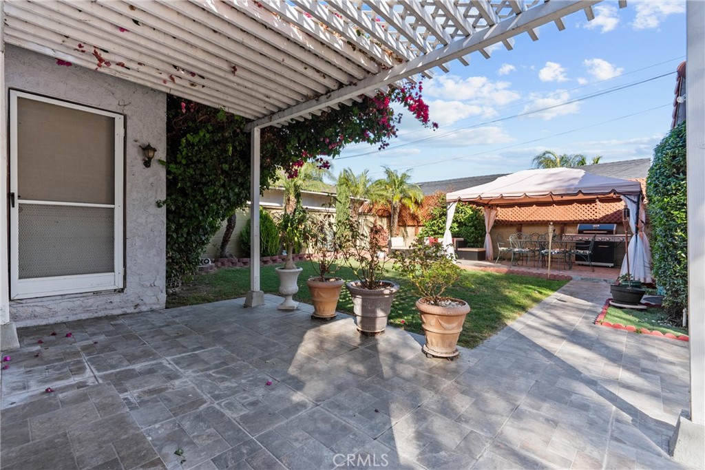 11648 Rives Avenue Downey, CA 90241 - Photo 50 of 58