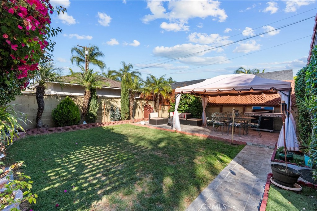 11648 Rives Avenue Downey, CA 90241 - Photo 51 of 58