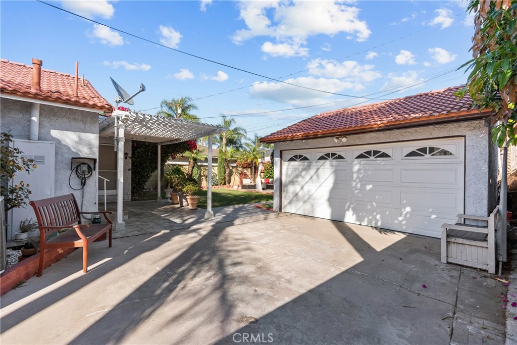 11648 Rives Avenue Downey, CA 90241 - Photo 56 of 58