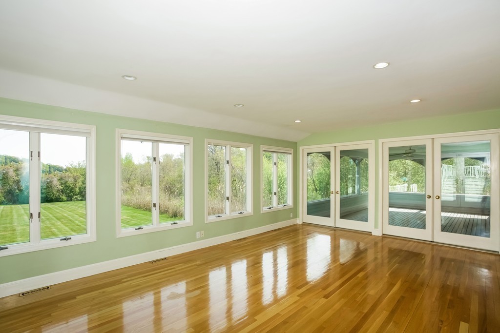 167 Bay Road Duxbury, MA 02332 - Photo 12 of 30 Gallery Image 12
