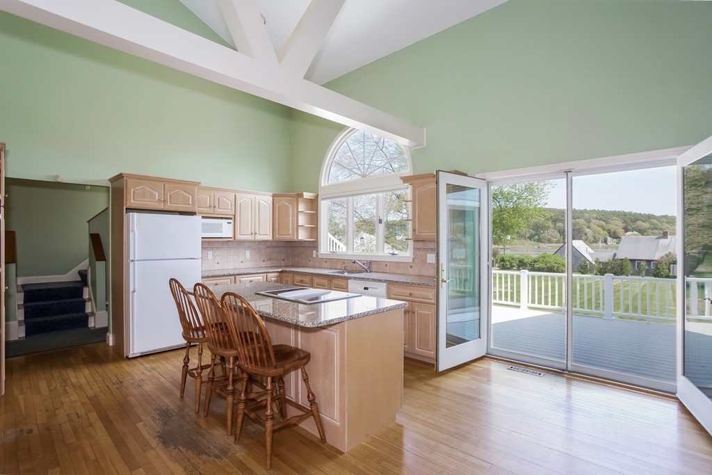 167 Bay Road Duxbury, MA 02332 - Photo 18 of 30 Gallery Image 18