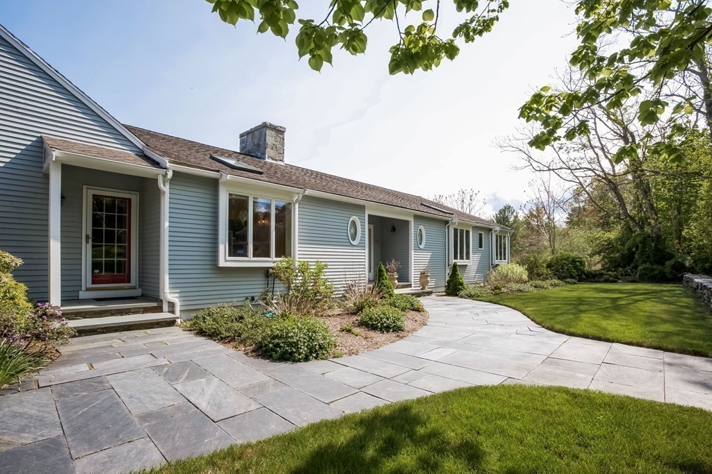 167 Bay Road Duxbury, MA 02332 - Photo 8 of 30 Gallery Image 8