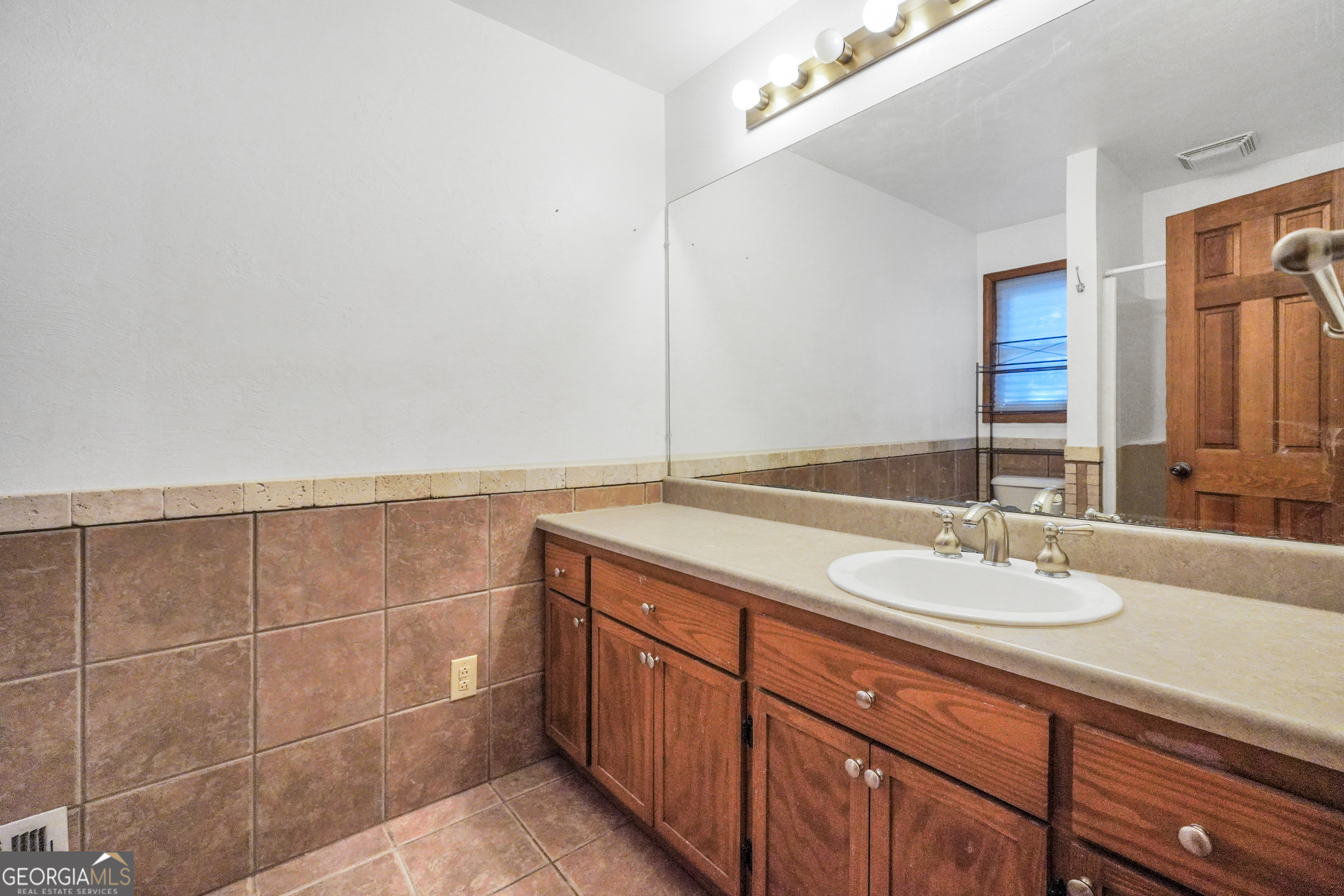 135 Springvalley Way Stockbridge, GA 30281 - Photo 29 of 47