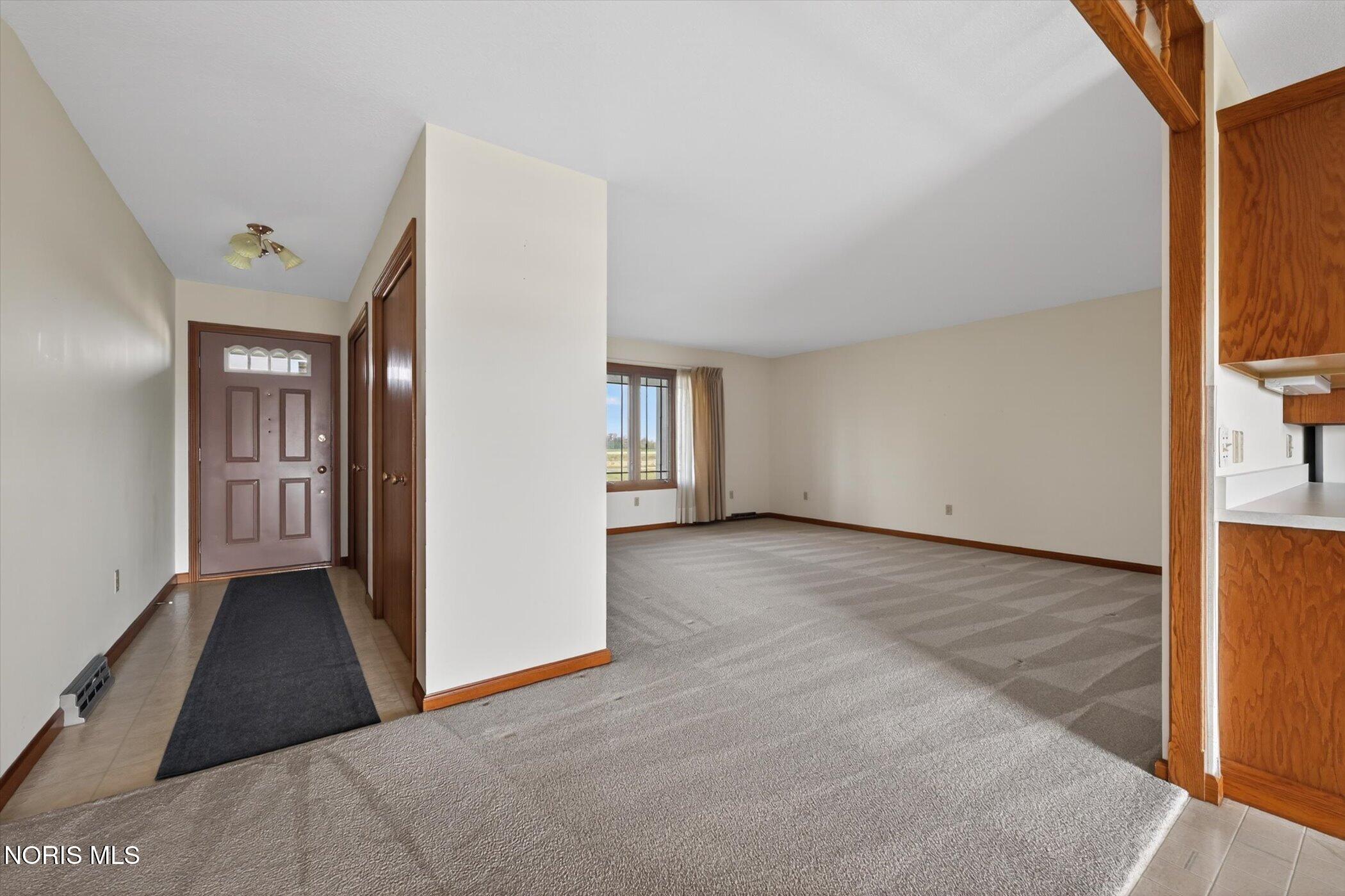5229 North Reiman Road Curtice, OH 43412 - Photo 7 of 48 09-5229-N-Reiman-Rd-Curtice-OH-43412-Win