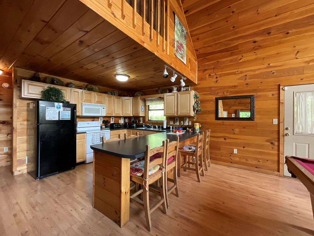 2431 Breezy Road Sevierville, TN 37876 - Photo 4 of 24 Gallery Image 4