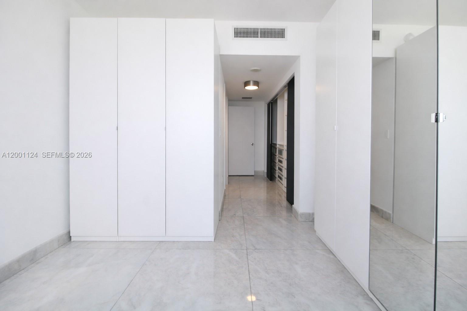 92 Southwest 3rd Street, Unit 4310 Miami, FL 33130 - Photo 11 of 20