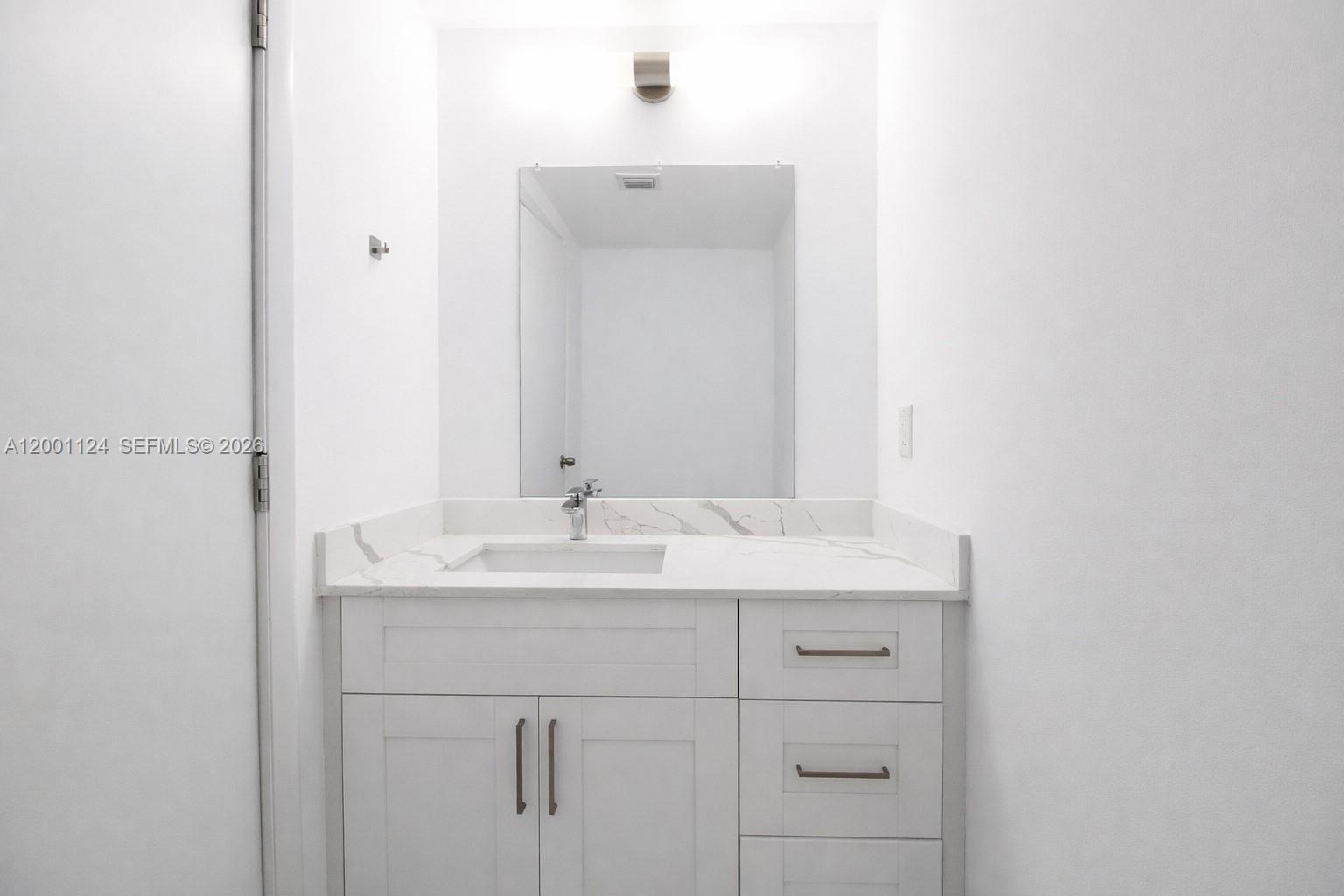 92 Southwest 3rd Street, Unit 4310 Miami, FL 33130 - Photo 14 of 20