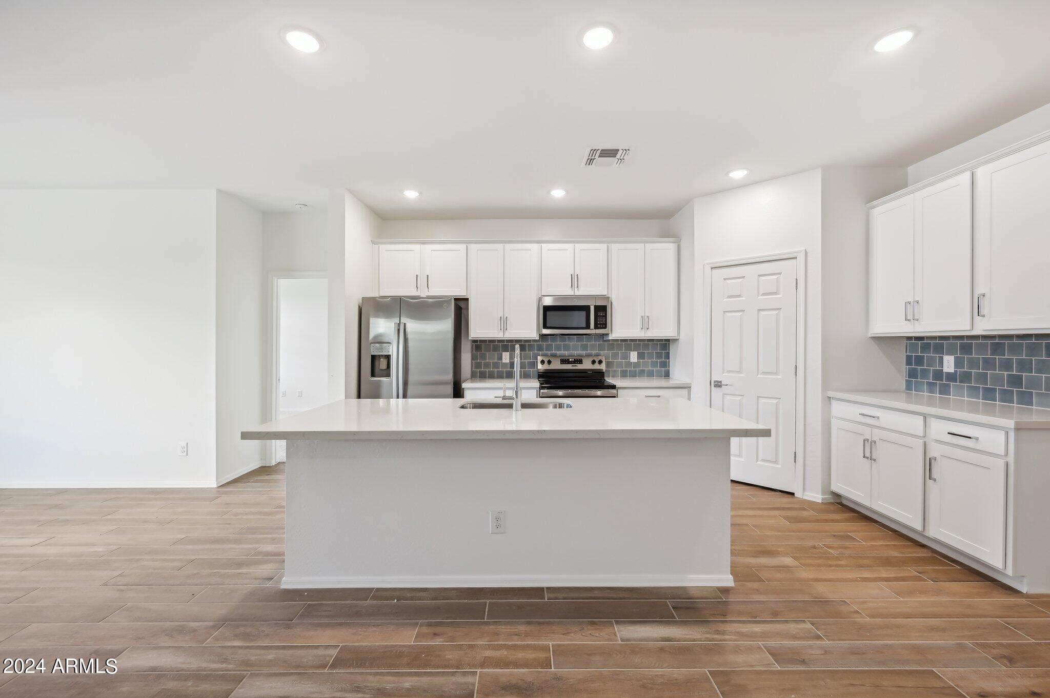 24082 West Pecan Road Buckeye, AZ 85326 - Photo 8 of 40 W Pecan Rd-007