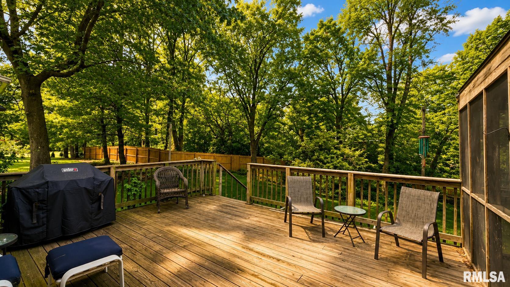 6607 North Saint Marys Road Peoria, IL 61614 - Photo 34 of 50