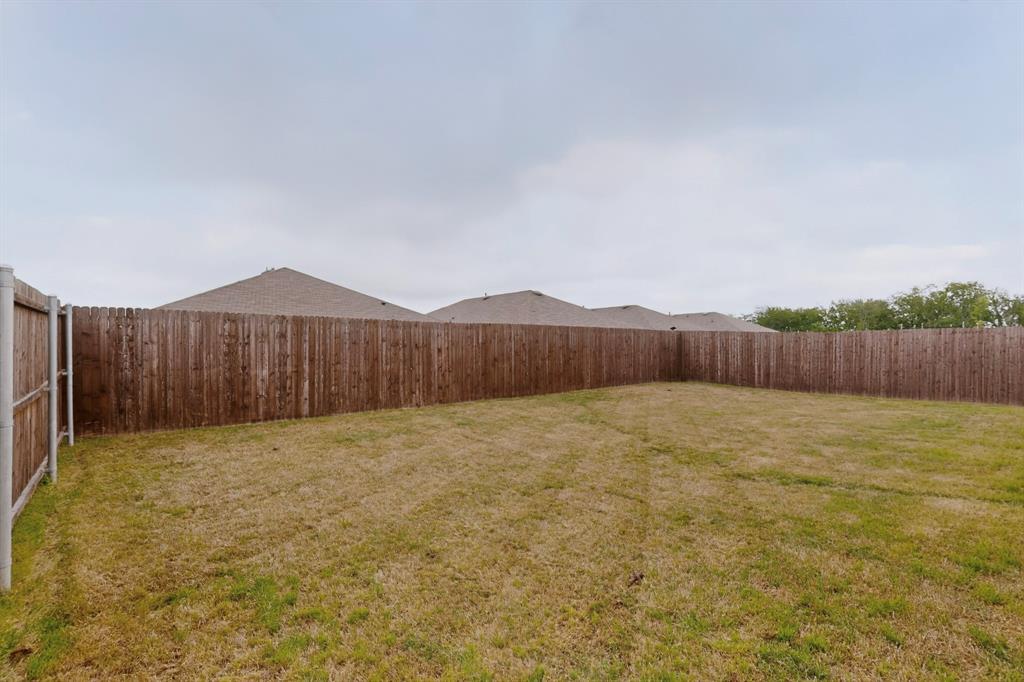 2945 Roper Street Royse City, TX 75189 - Photo 23 of 25 a view of an empty room with furniture