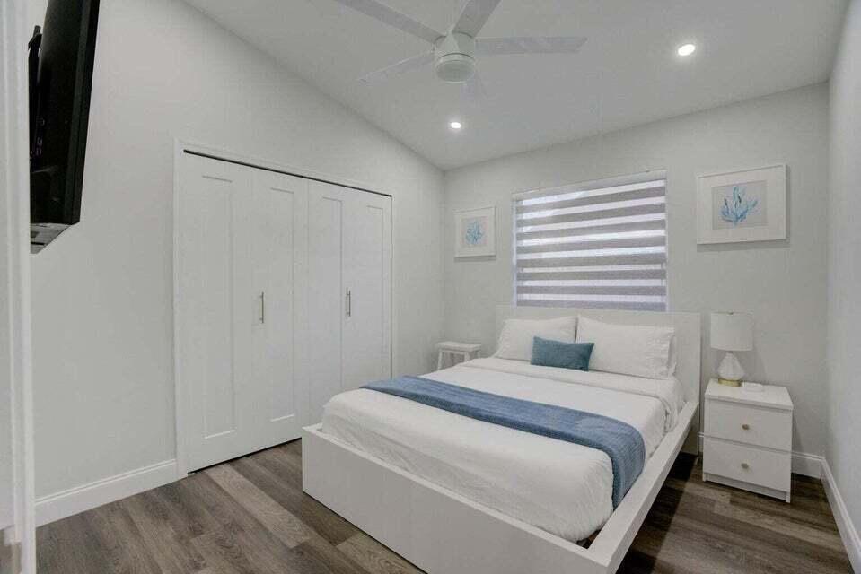 6178 Garrett Street Jupiter, FL 33458 - Photo 12 of 18 bed2