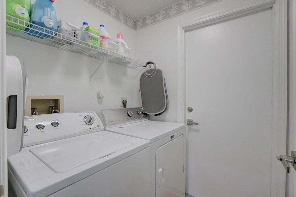 6178 Garrett Street Jupiter, FL 33458 - Photo 18 of 18 laundry