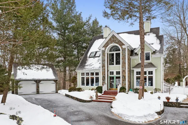 $849,900 | 9 A Obtuse Rocks Road, Brookfield, CT 06804