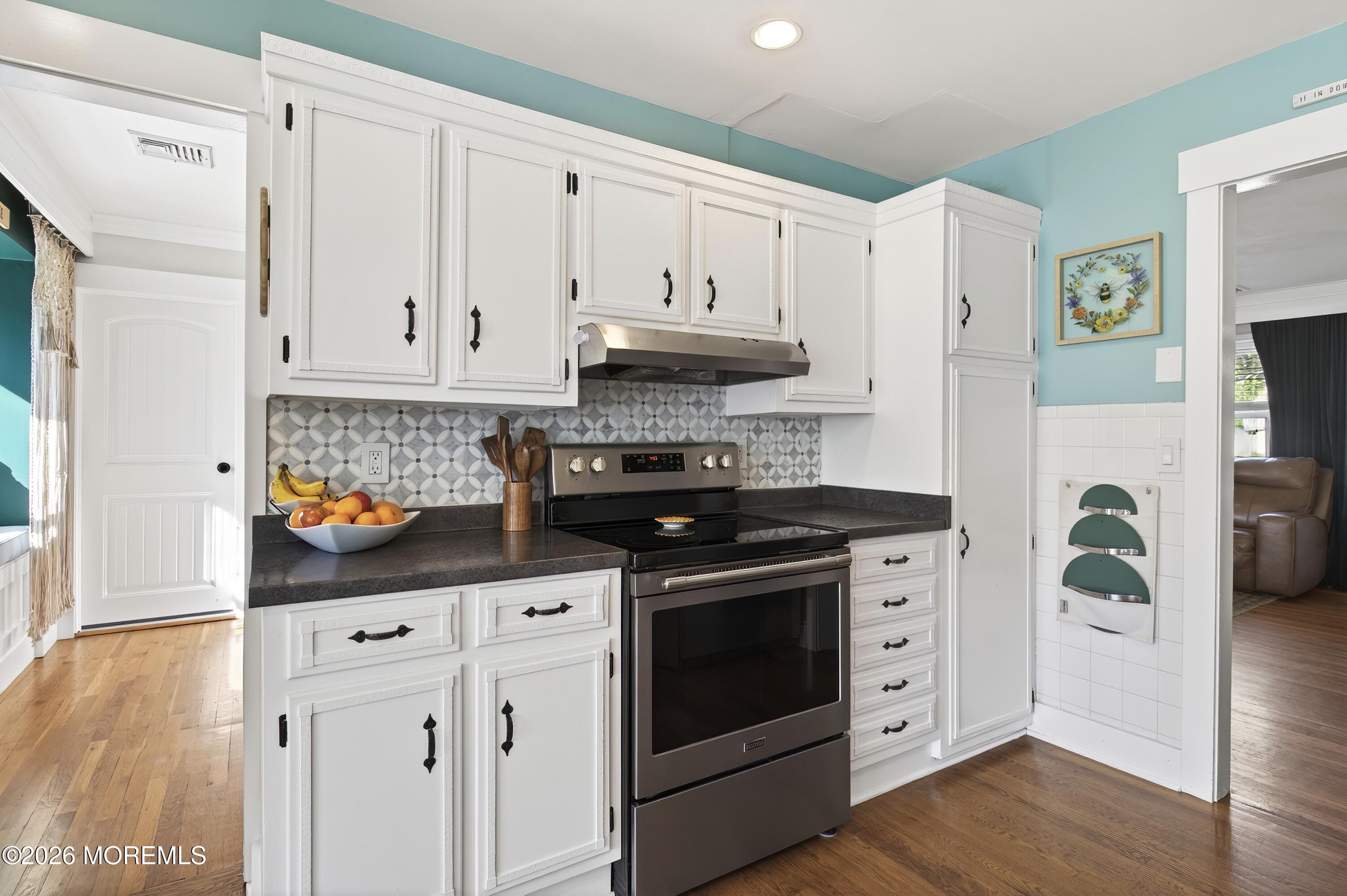 56CranburyRd105