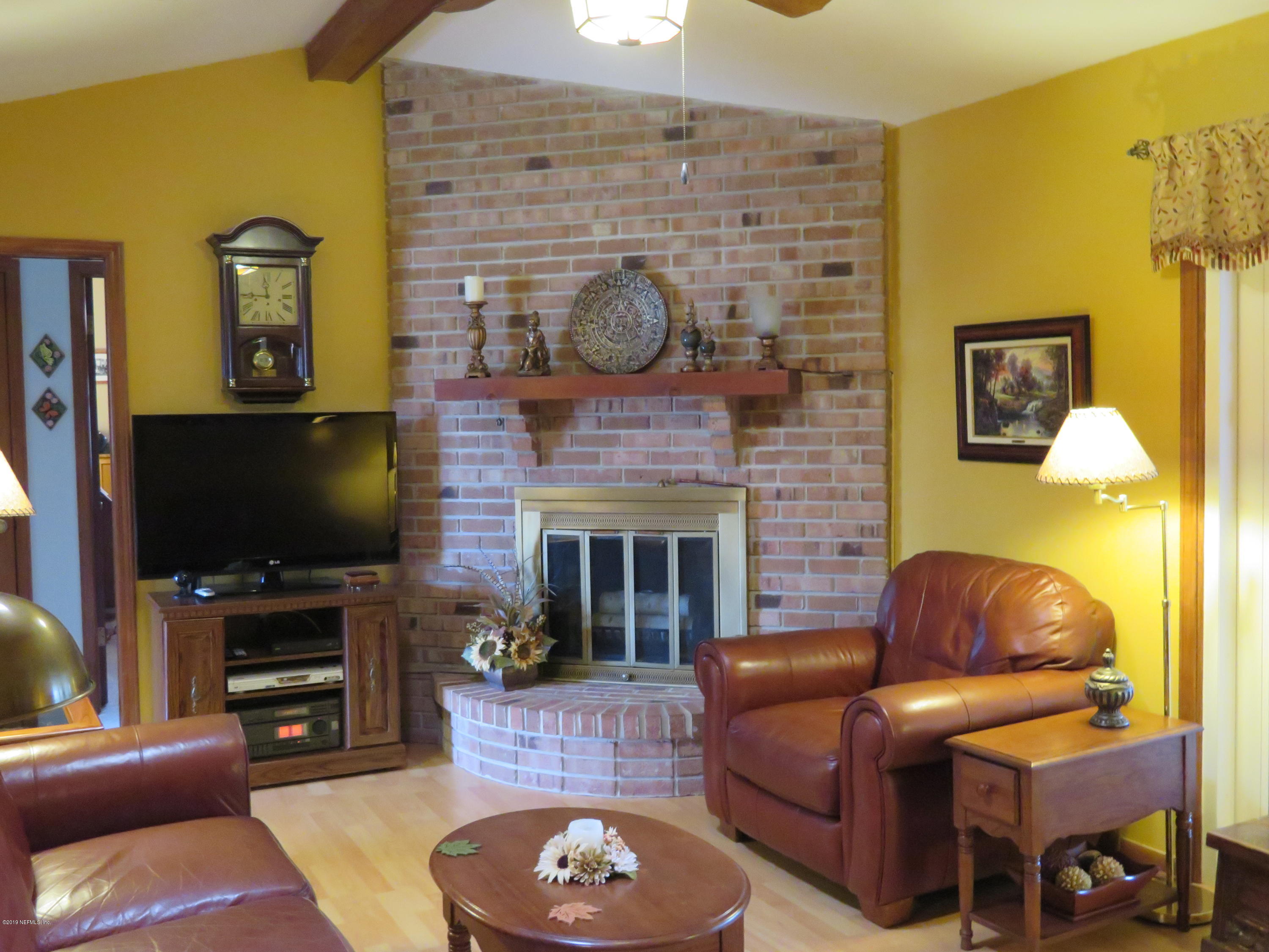 9131 Latimer Road East Jacksonville, FL 32257 - Photo 10 of 28 FAMILY ROOM 4
