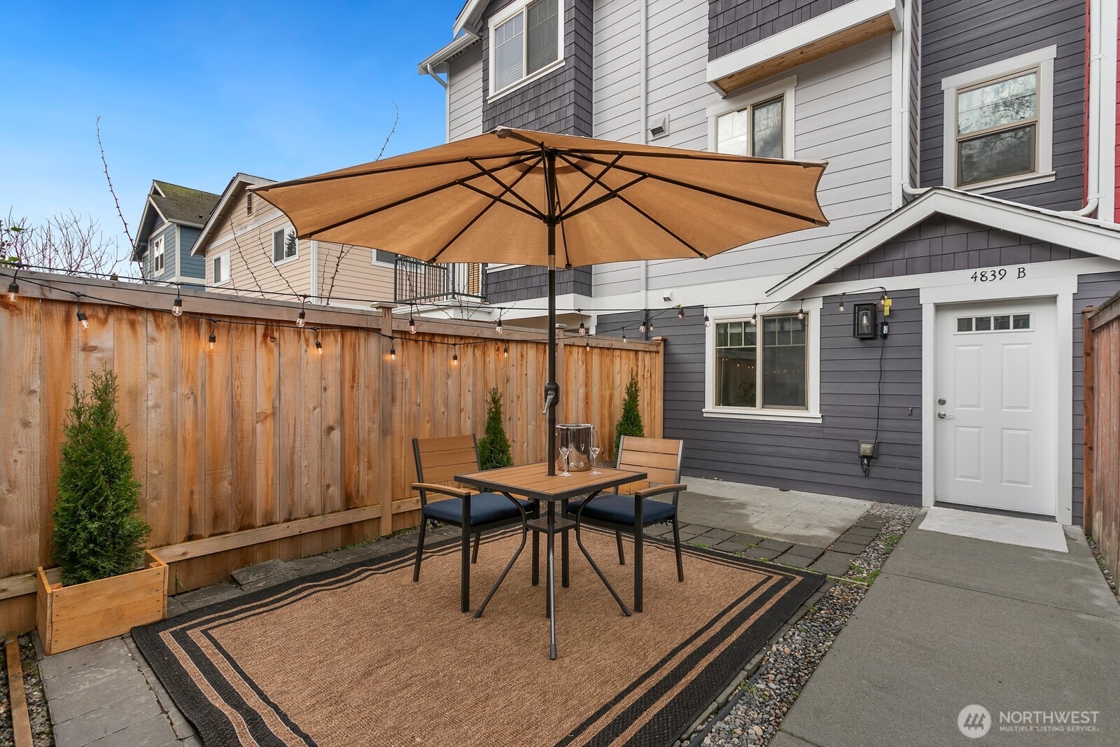 4839 Delridge Way Southwest, Unit B Seattle, WA 98106 - Photo 2 of 31 Gallery Image 2