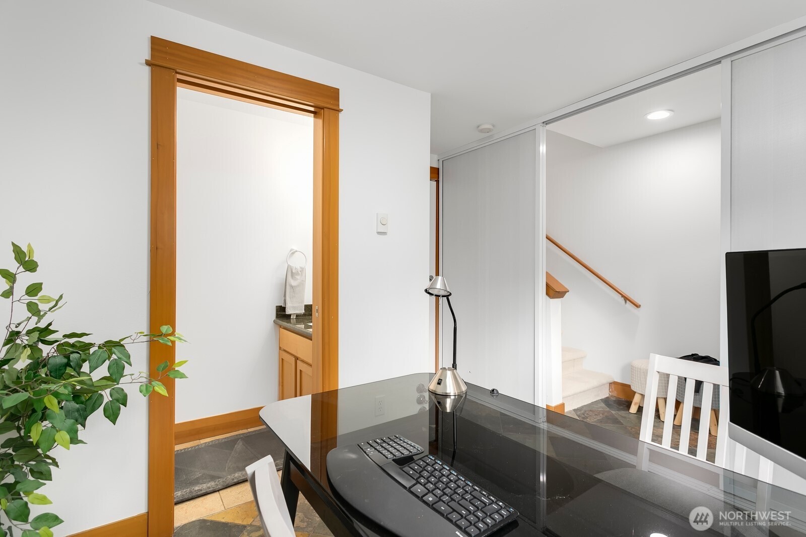 4839 Delridge Way Southwest, Unit B Seattle, WA 98106 - Photo 25 of 31 Gallery Image 25