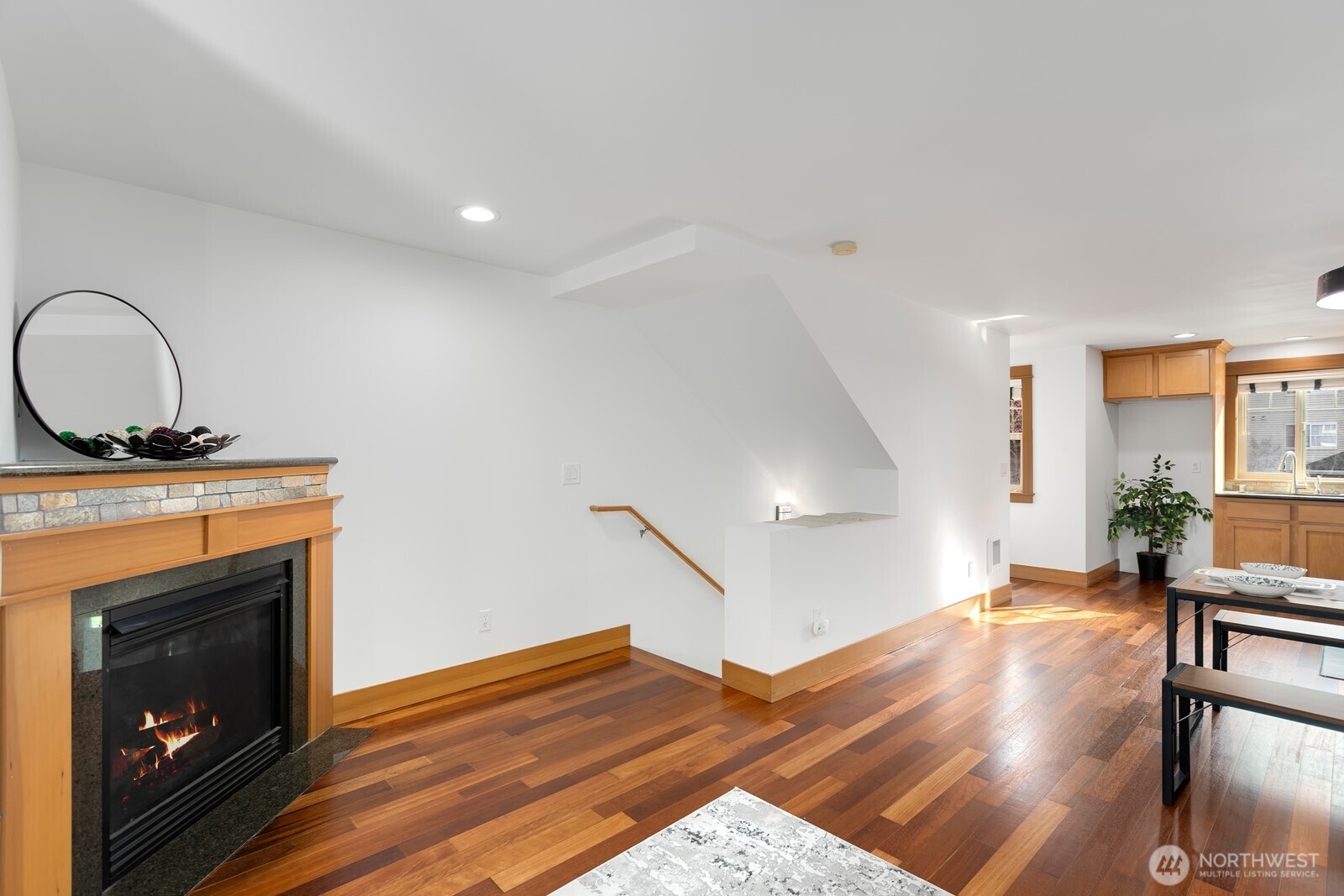 4839 Delridge Way Southwest, Unit B Seattle, WA 98106 - Photo 7 of 31 Gallery Image 7